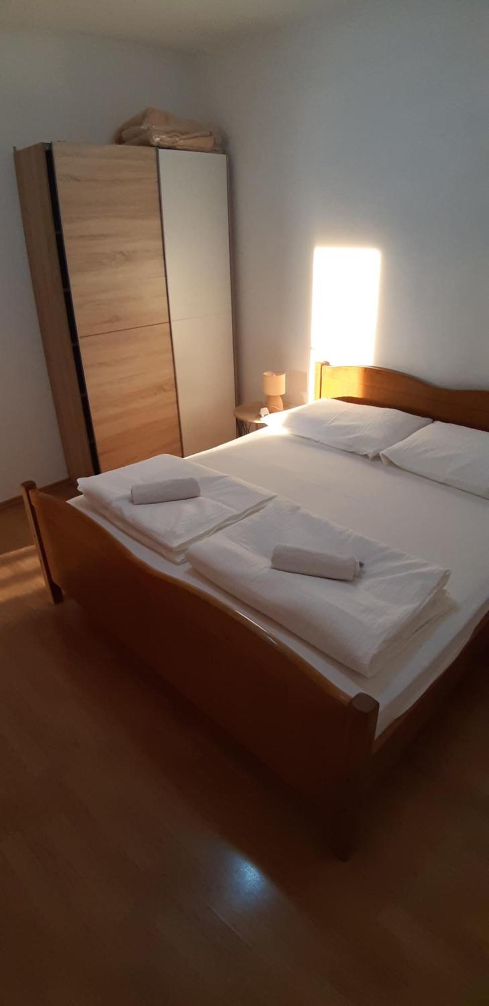 Apartments Kalajzic Omiš Esterno foto
